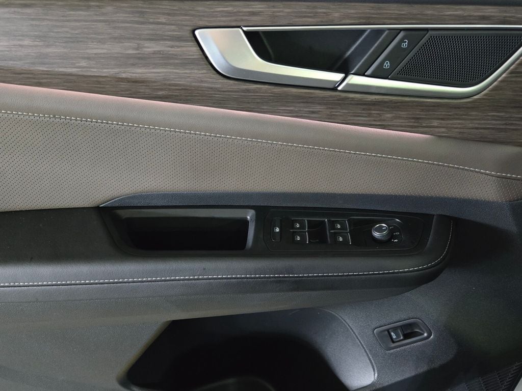 2026 Volkswagen Atlas SEL - Photo 12