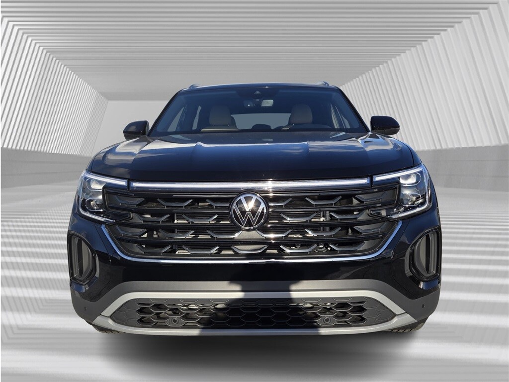 New 2026 Volkswagen Atlas Cross Sport 2.0T SE w/Technology SUV