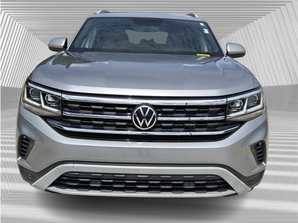 2022 Volkswagen Atlas Cross Sport V6 SE Technology photo 4