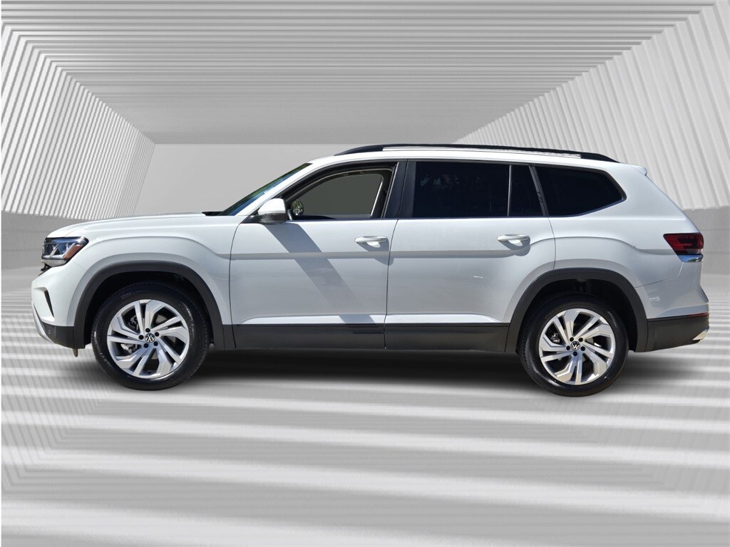 2022 Volkswagen Atlas V6 SE Technology photo 3