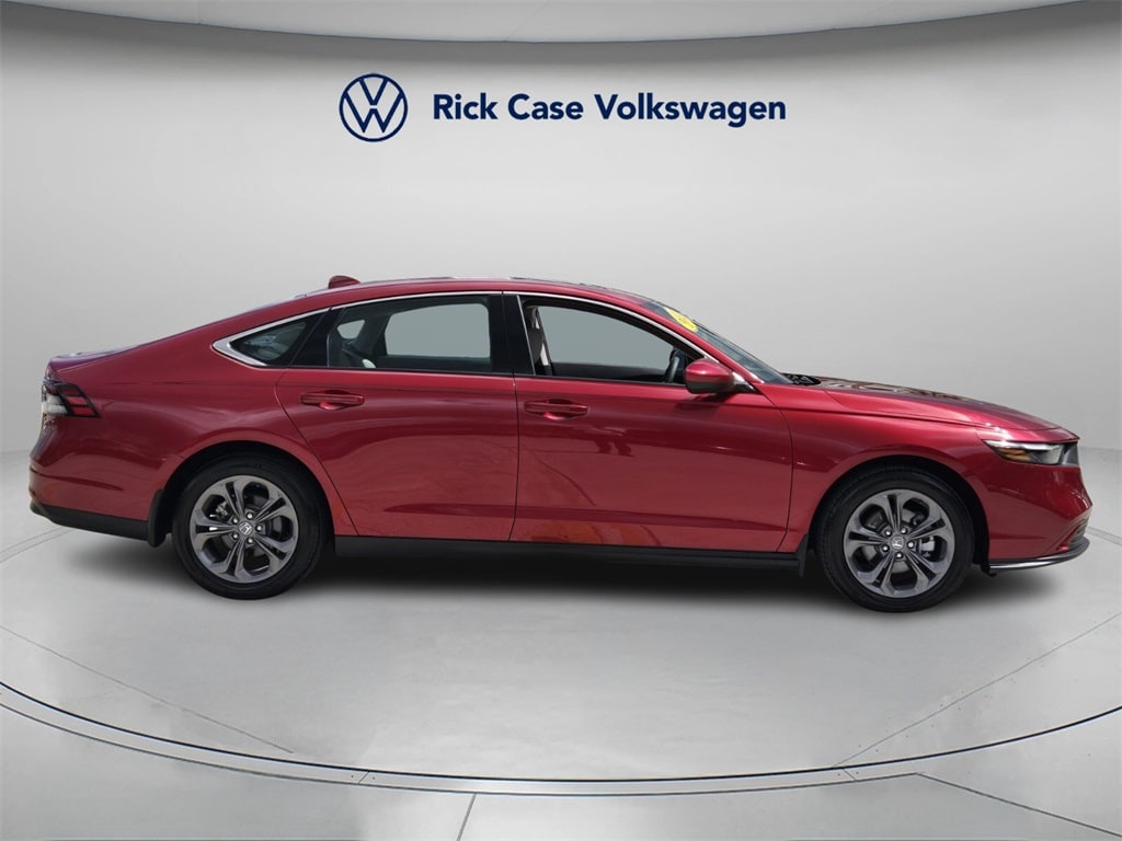 Used 2024 Honda Accord EX Sedan