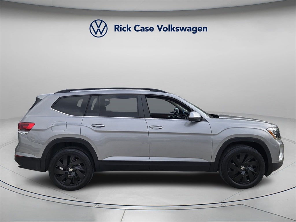 Certified 2025 Volkswagen Atlas 2.0T SE w/Technology SUV