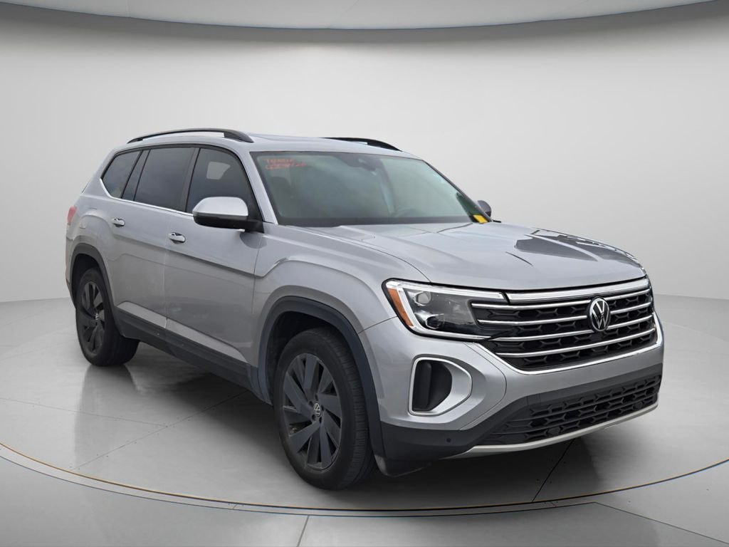 Used 2024 Volkswagen Atlas 2.0T SE w/Technology SUV