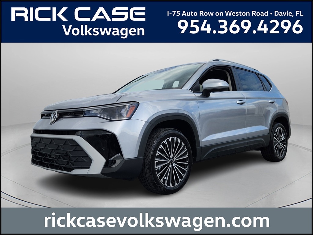 2025 Volkswagen Taos SE's photo