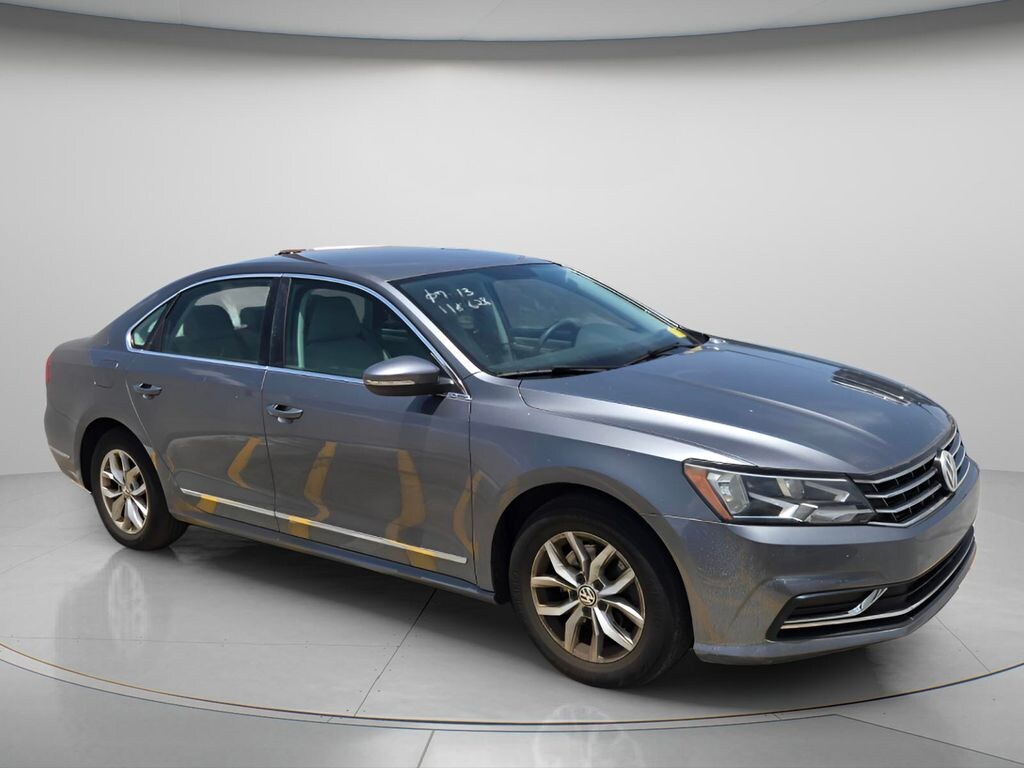 Used 2017 Volkswagen Passat 1.8T S Sedan