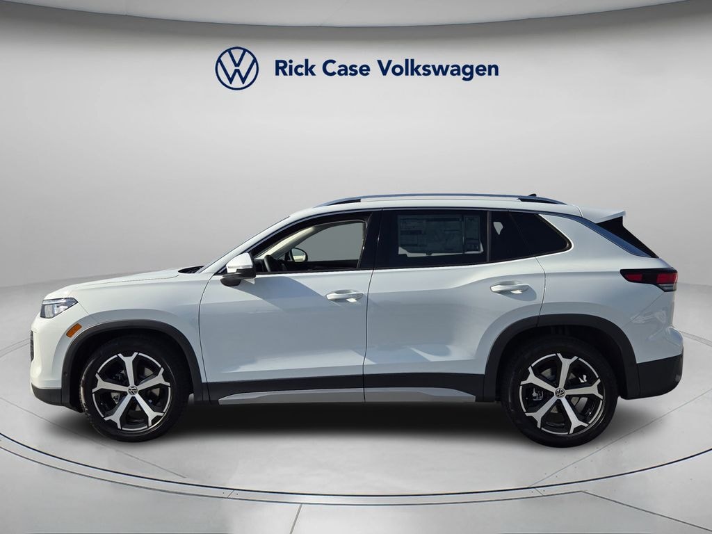 New 2026 Volkswagen Tiguan 2.0T SE SUV