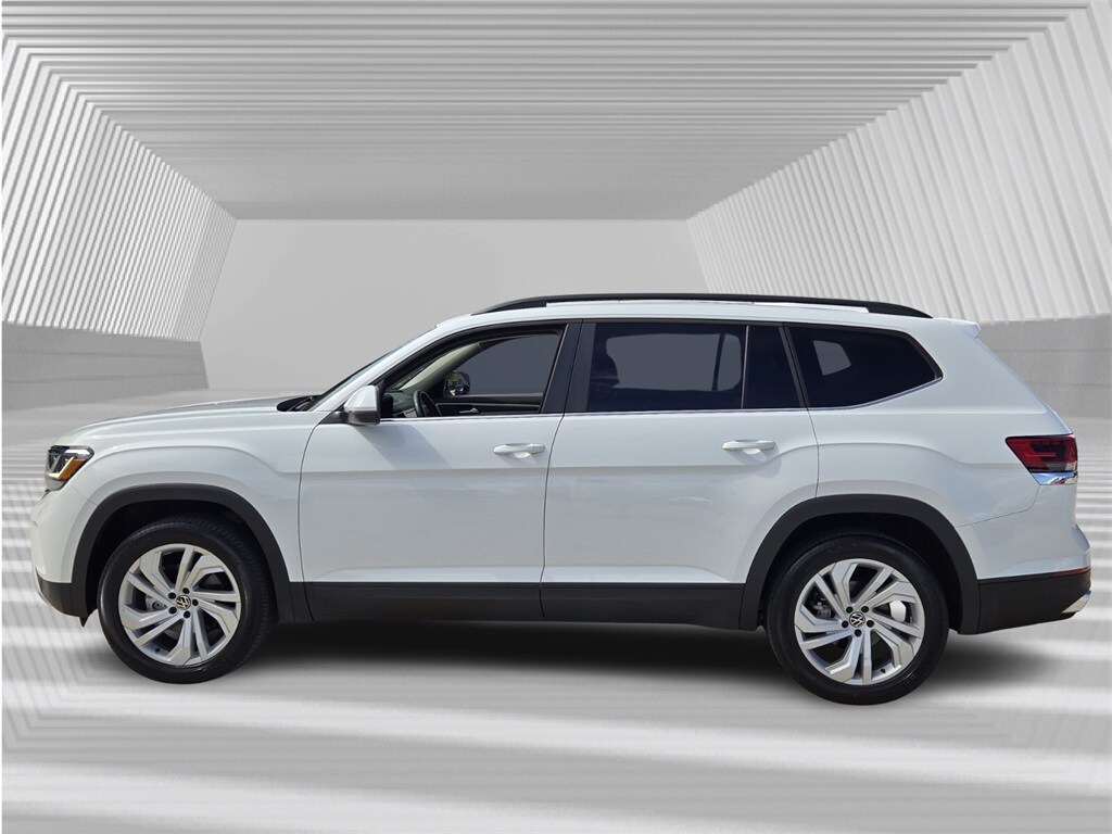 2022 Volkswagen Atlas V6 SE Technology photo 2