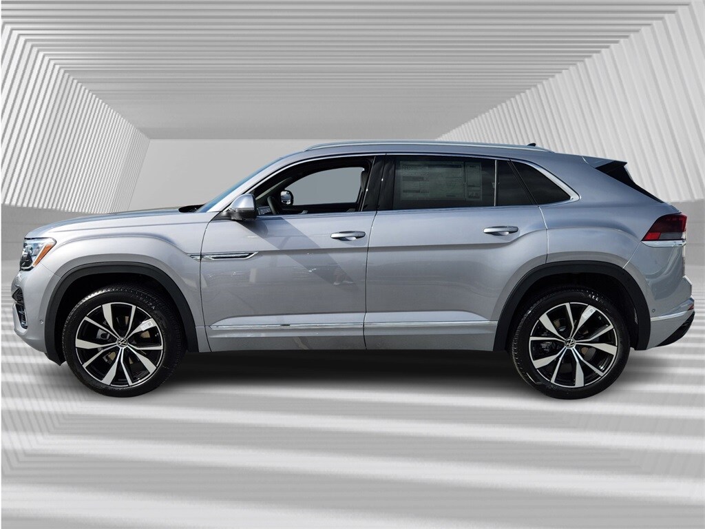 2025 Volkswagen Atlas Cross Sport SEL Premium R-Line photo 2