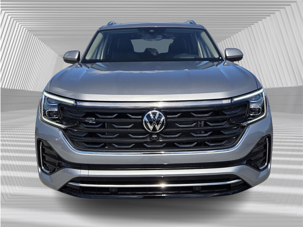 2026 Volkswagen Atlas SEL Premium R-Line photo 2