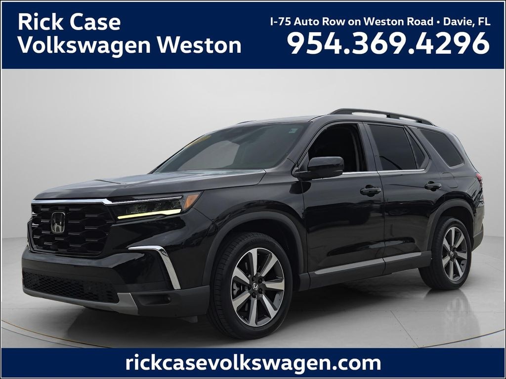 Used 2024 Honda Pilot Touring SUV