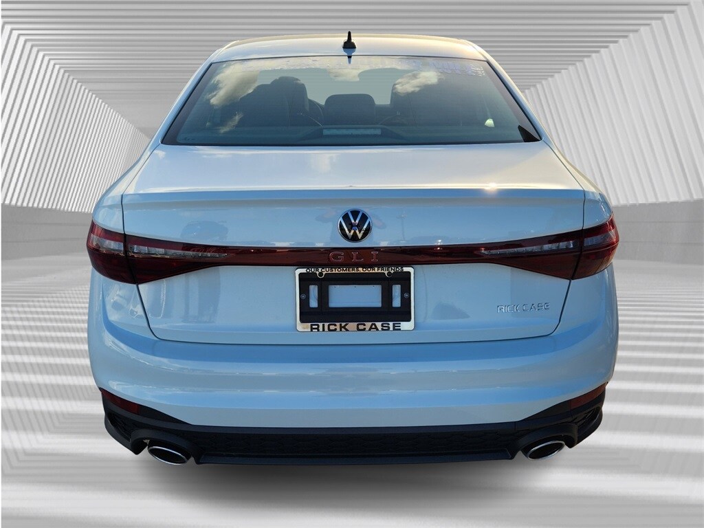 2025 Volkswagen Jetta GLI Autobahn photo 4