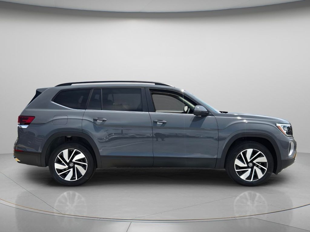 New 2026 Volkswagen Atlas SE w/Technology SUV
