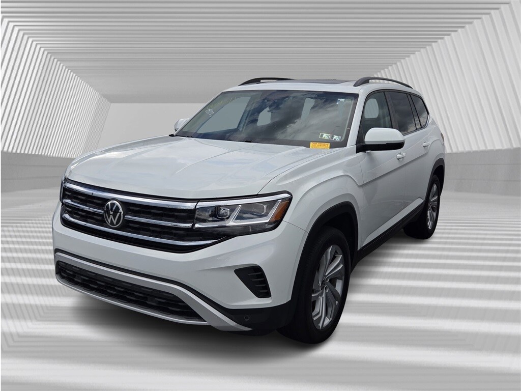 2022 Volkswagen Atlas V6 SE Technology photo 3