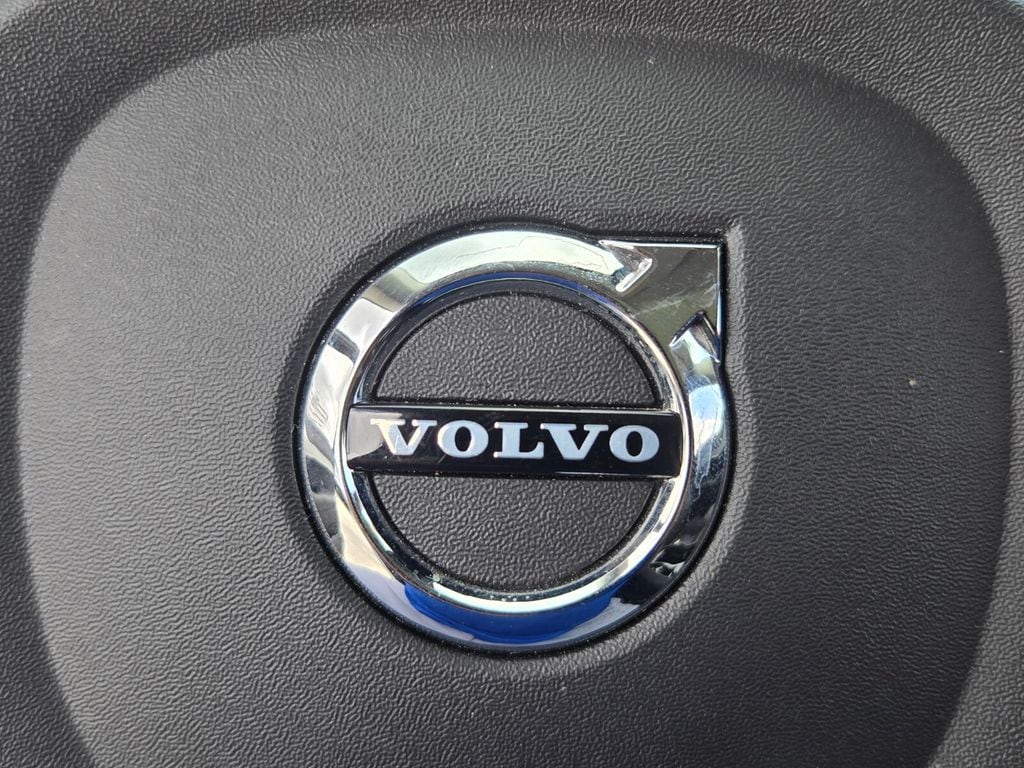 2024 Volvo XC90 Core - Photo 27