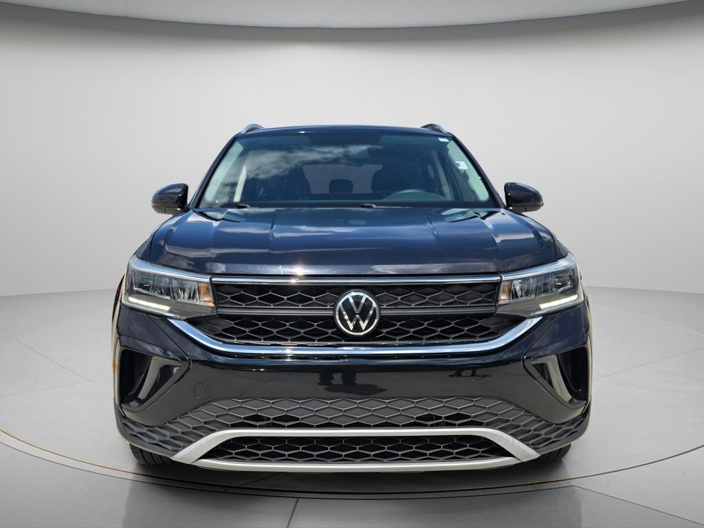 Used 2022 Volkswagen Taos 1.5T SE SUV