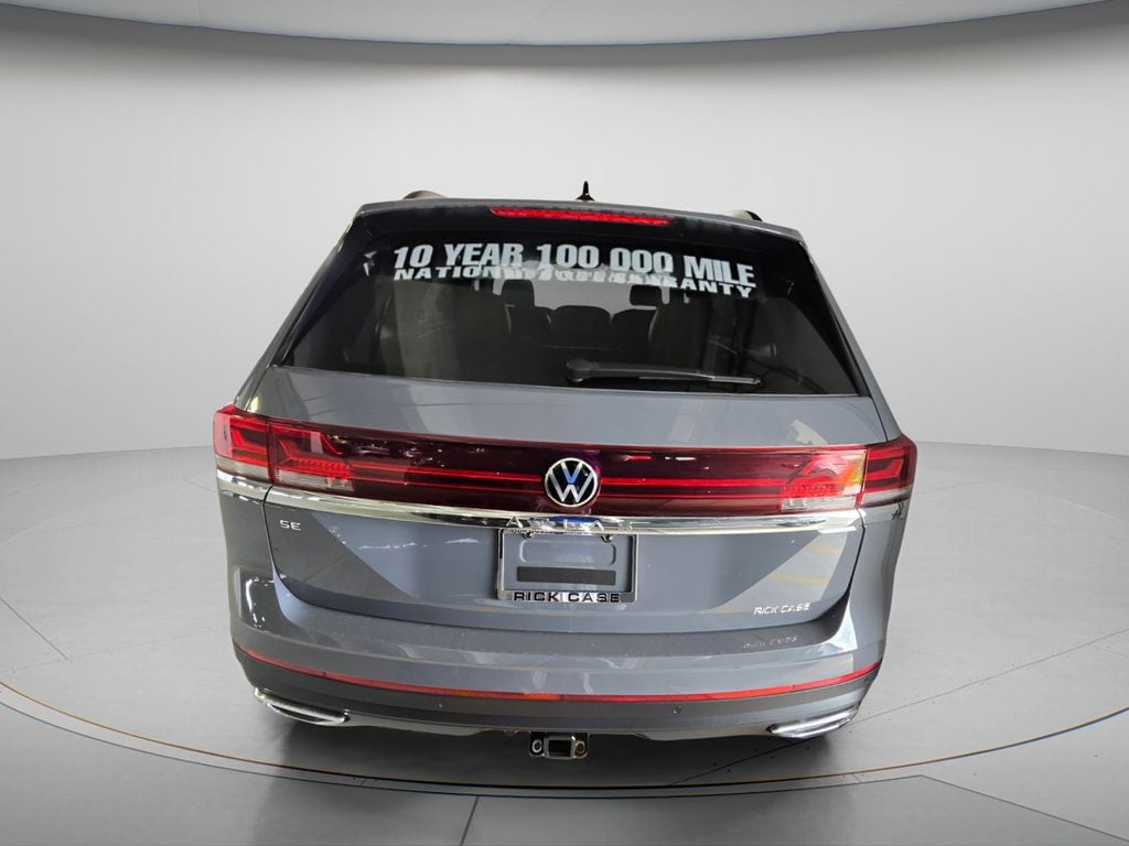 New 2026 Volkswagen Atlas SE w/Technology SUV