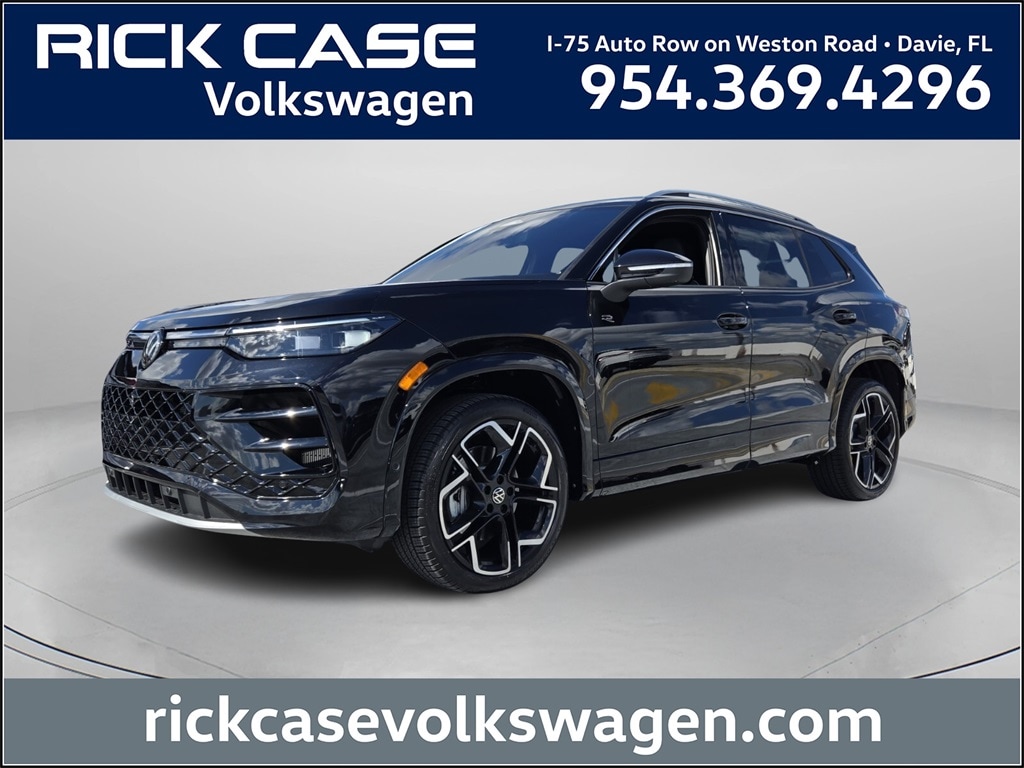 2026 Volkswagen Tiguan SEL R-LINE TURBO's photo