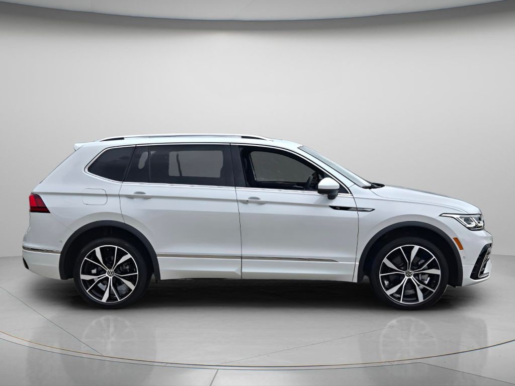 Certified 2024 Volkswagen Tiguan 2.0T SEL R-Line SUV