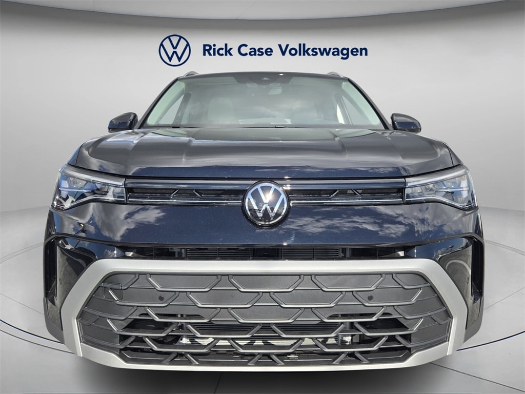 New 2026 Volkswagen Taos 1.5T SE SUV