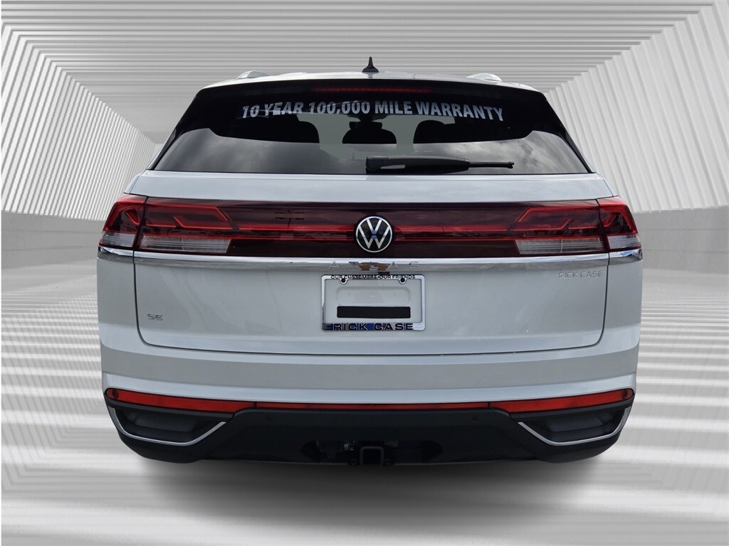 2026 Volkswagen Atlas Cross Sport SE Technology photo 3