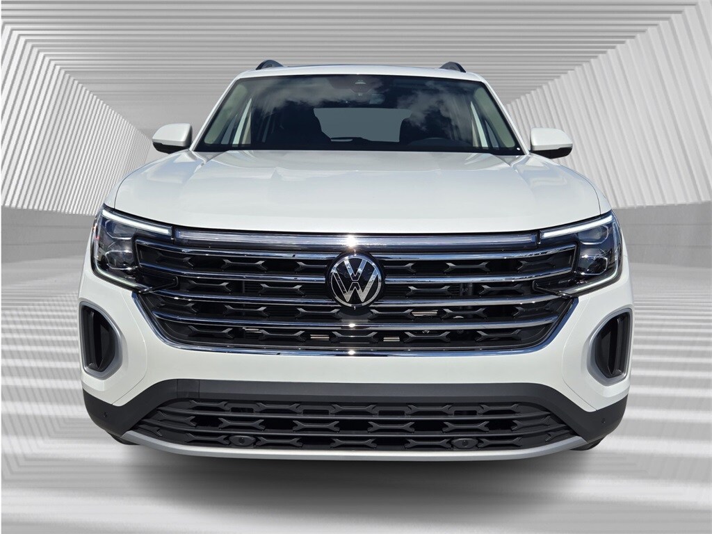 2026 Volkswagen Atlas SE Technology photo 2