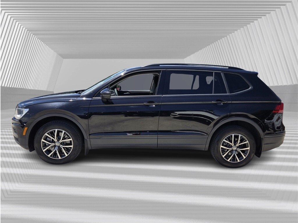 2021 Volkswagen Tiguan S photo 3
