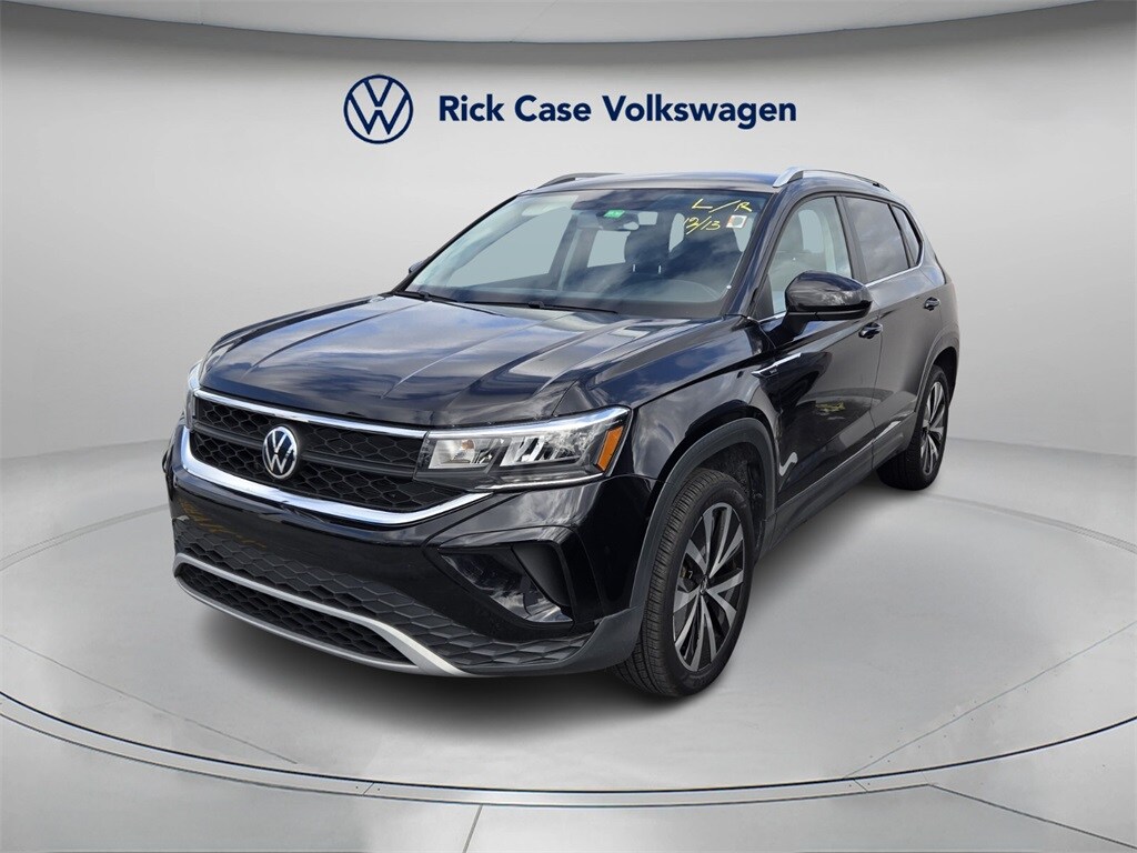 Used 2022 Volkswagen Taos 1.5T SE SUV