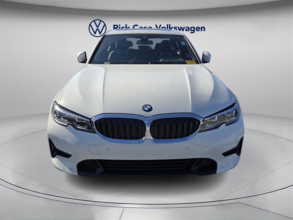 2022 Bmw 330i photo 2