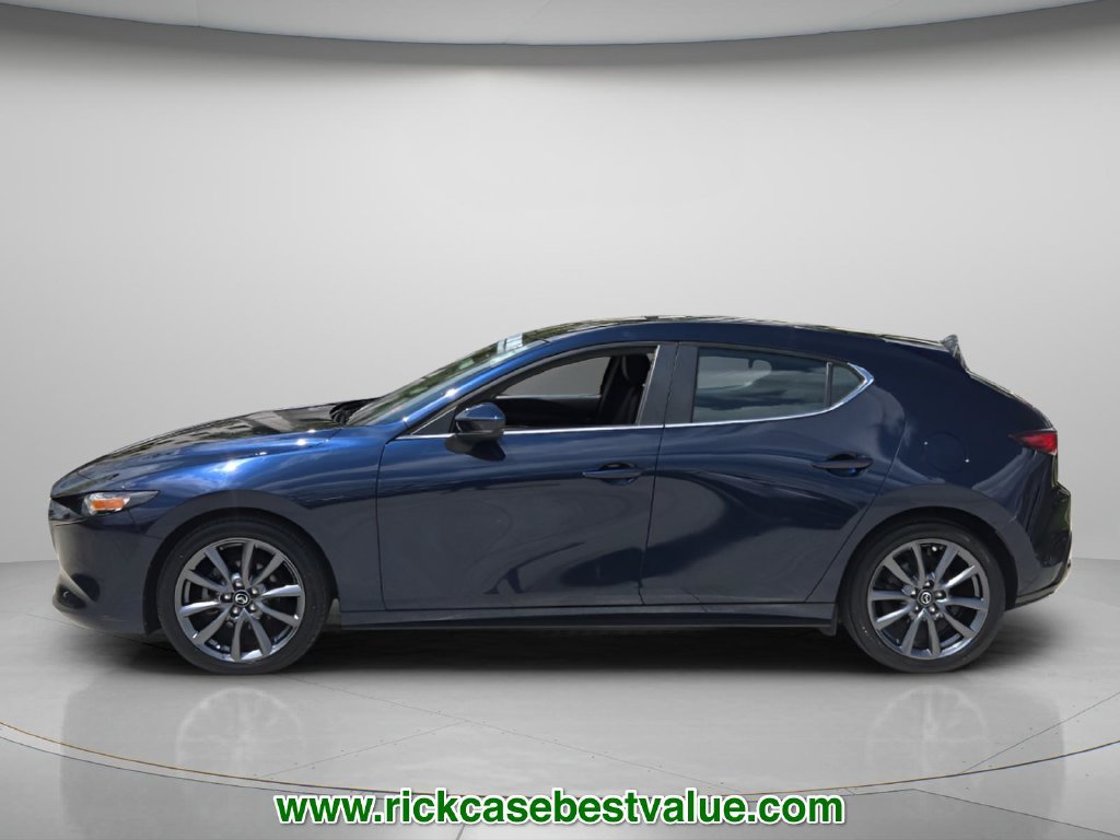 Used 2022 Mazda Mazda3 Preferred Package Hatchback