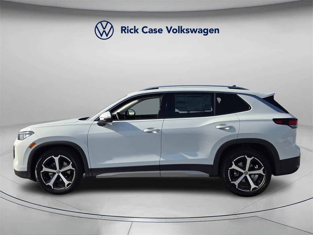 New 2026 Volkswagen Tiguan 2.0T SE SUV