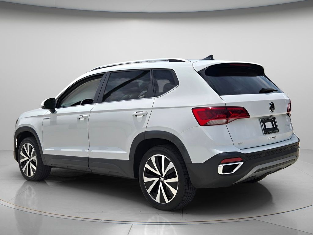 Used 2022 Volkswagen Taos 1.5T SE SUV