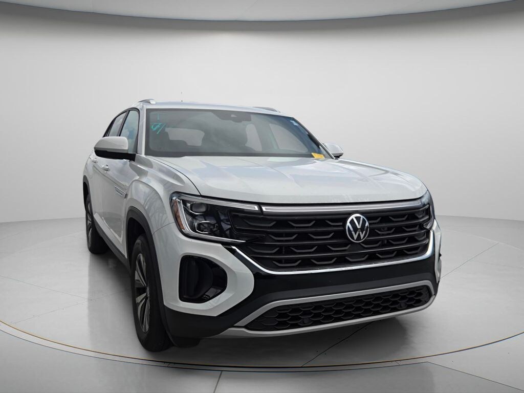 Used 2024 Volkswagen Atlas Cross Sport 2.0T SE SUV