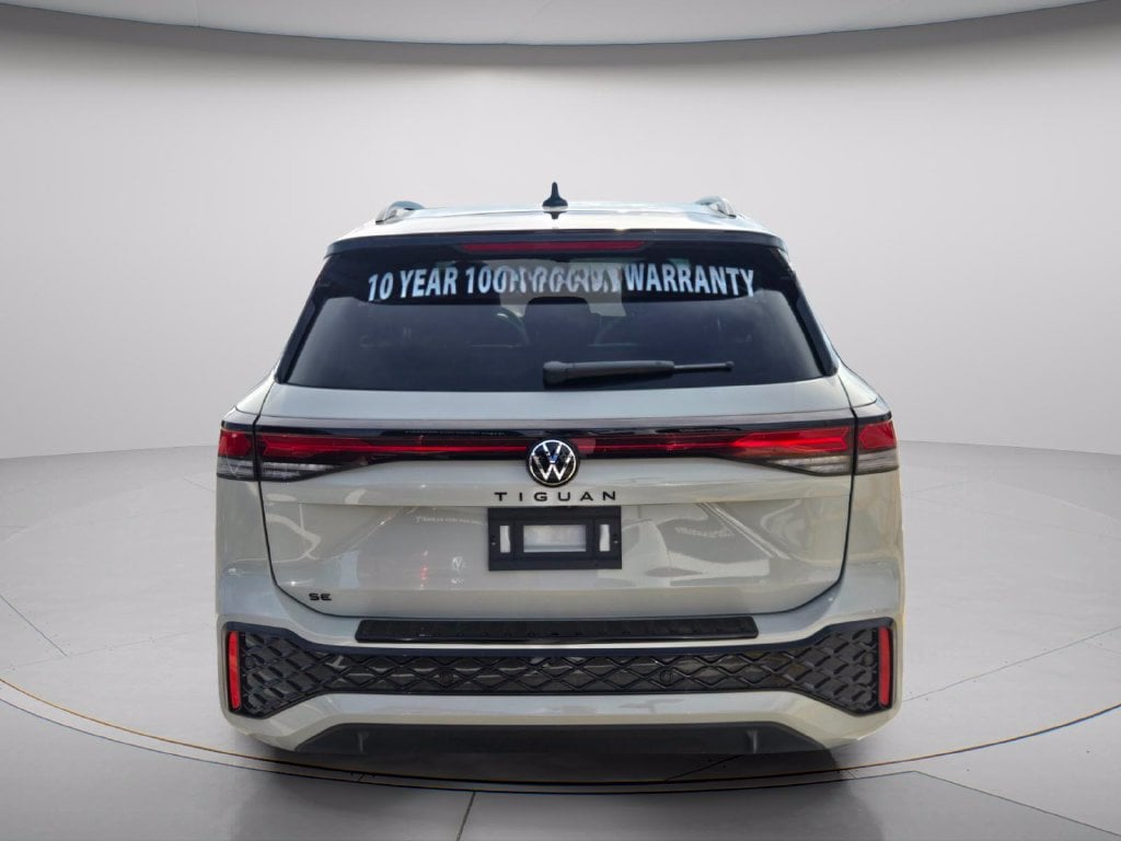 New 2026 Volkswagen Tiguan SE R-Line Black SUV