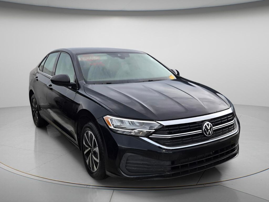 Used 2024 Volkswagen Jetta 1.5T S Sedan