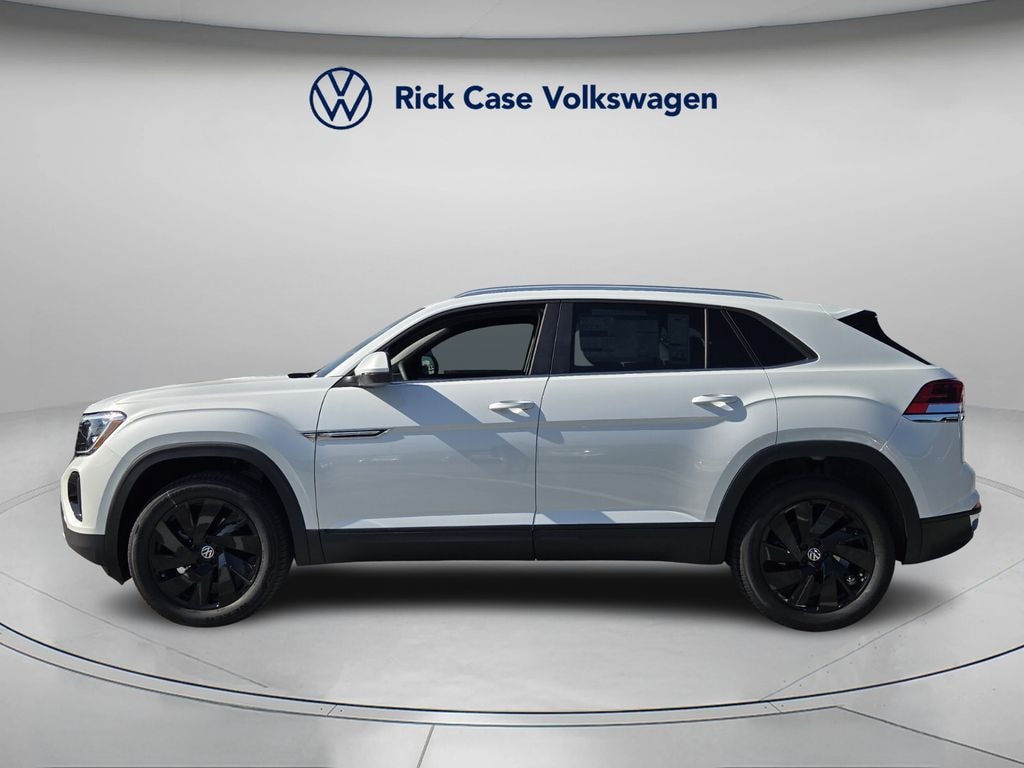 New 2026 Volkswagen Atlas Cross Sport 2.0T SE w/Technology SUV