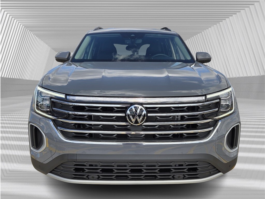 2026 Volkswagen Atlas SE Technology photo 2
