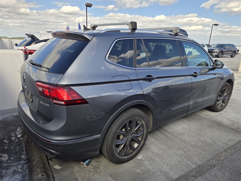 Used 2022 Volkswagen Tiguan 2.0T SE SUV