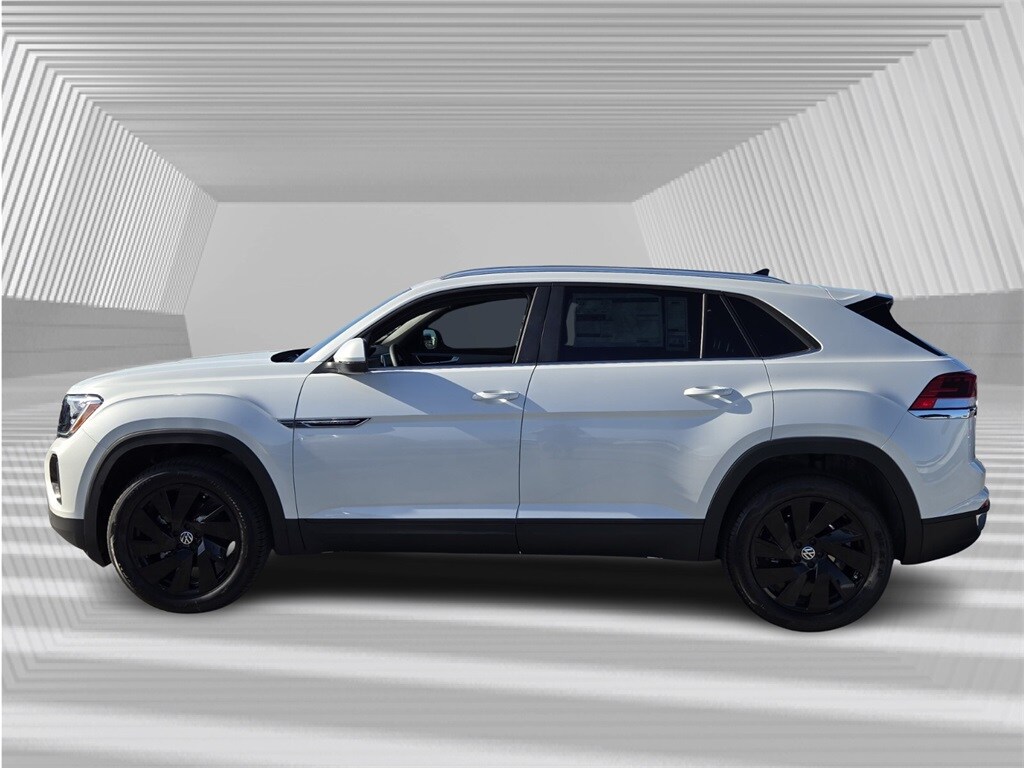 2026 Volkswagen Atlas Cross Sport SE Technology photo 2