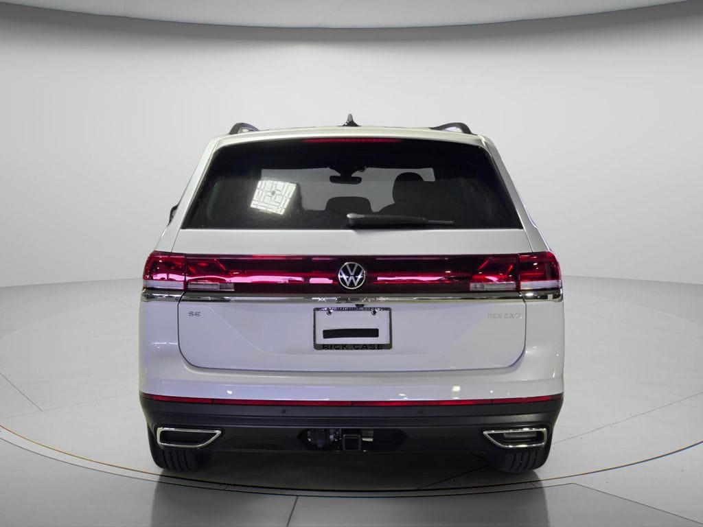 New 2026 Volkswagen Atlas SE w/Technology SUV
