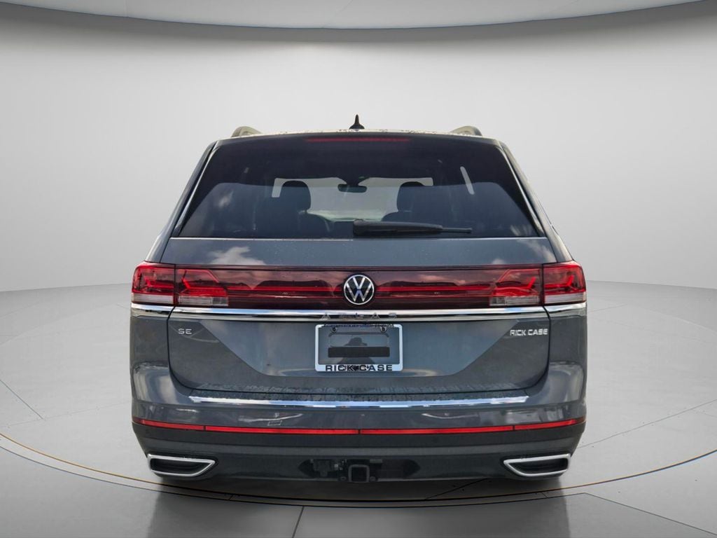 New 2026 Volkswagen Atlas SE w/Technology SUV