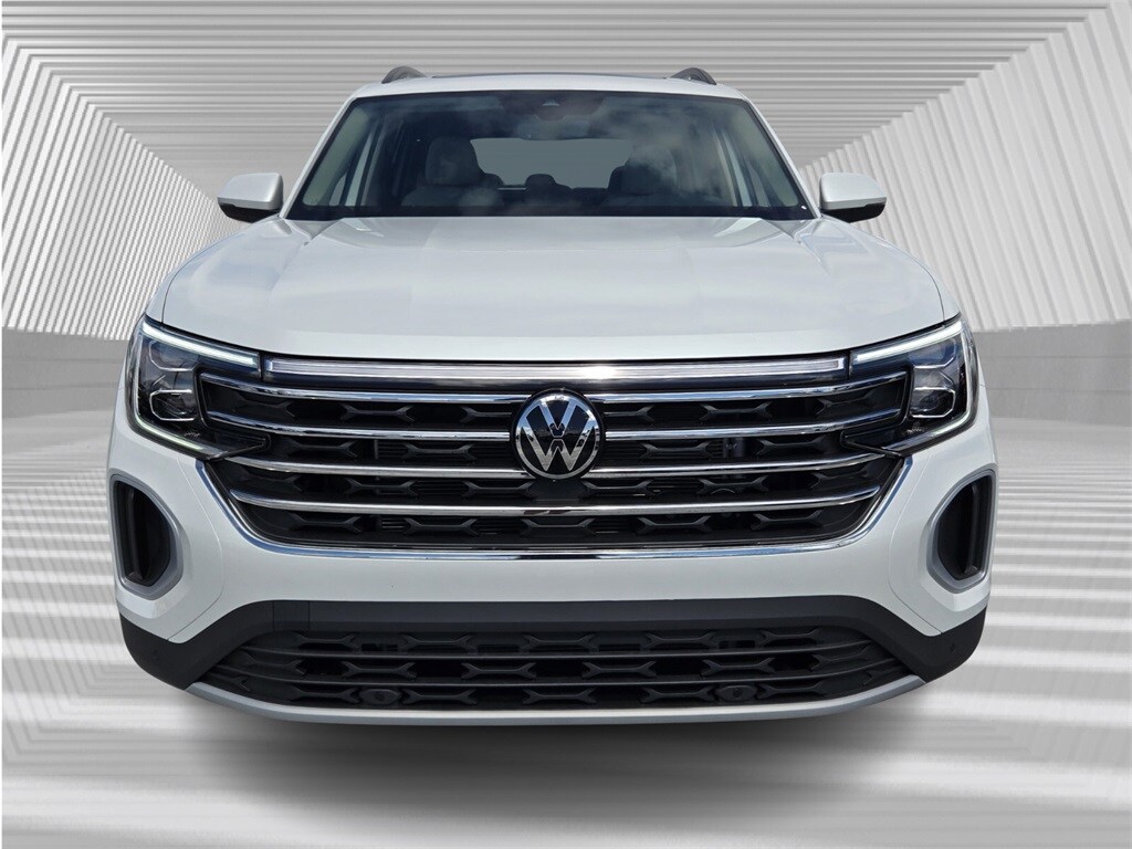 2026 Volkswagen Atlas SE Technology photo 2
