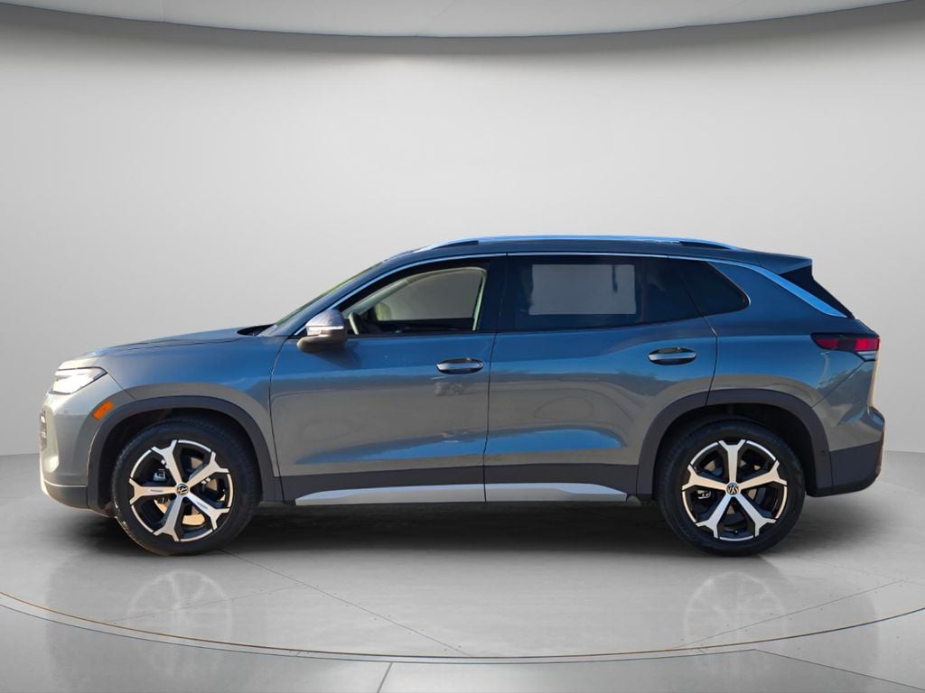 New 2026 Volkswagen Tiguan SE SUV