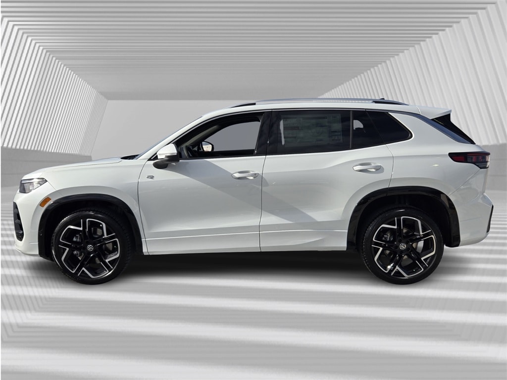 New 2026 Volkswagen Tiguan 2.0T SEL R-Line SUV