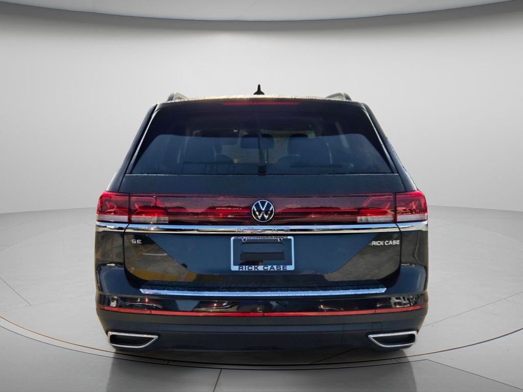 New 2026 Volkswagen Atlas SE SUV