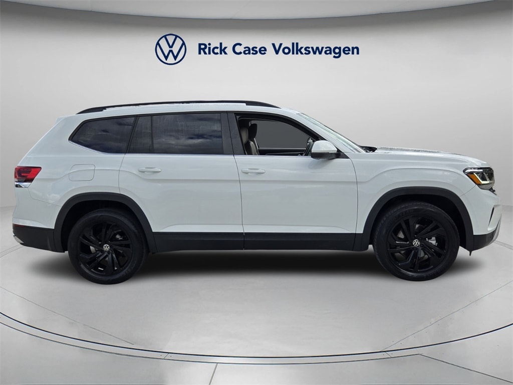 Certified 2022 Volkswagen Atlas 3.6L V6 SE w/Technology SUV