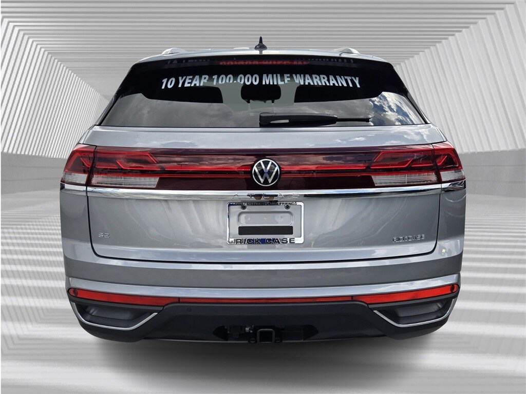 2026 Volkswagen Atlas Cross Sport SE Technology photo 3