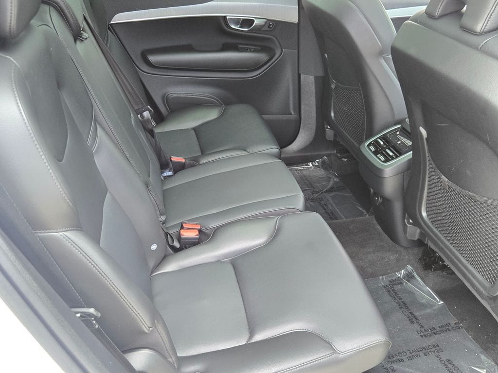 2024 Volvo XC90 Core - Photo 19