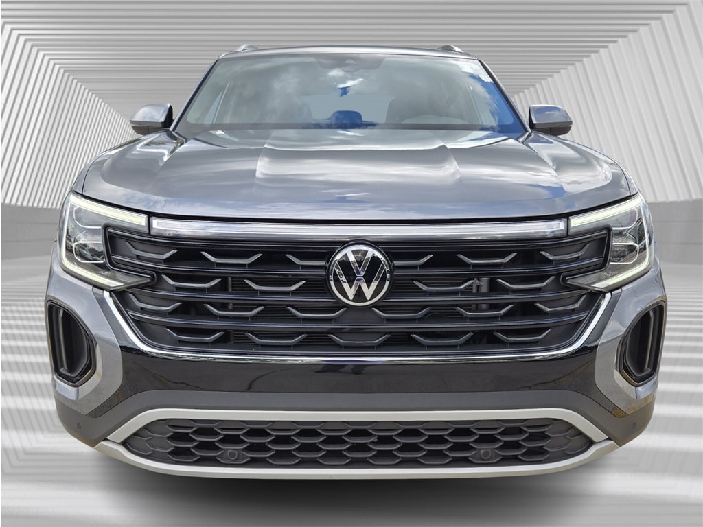 Certified 2024 Volkswagen Atlas Cross Sport 2.0T SE w/Technology SUV