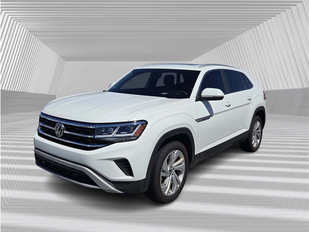 2021 Volkswagen Atlas Cross Sport SEL photo 3