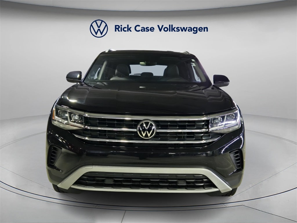 Certified 2022 Volkswagen Atlas Cross Sport 2.0T SE SUV
